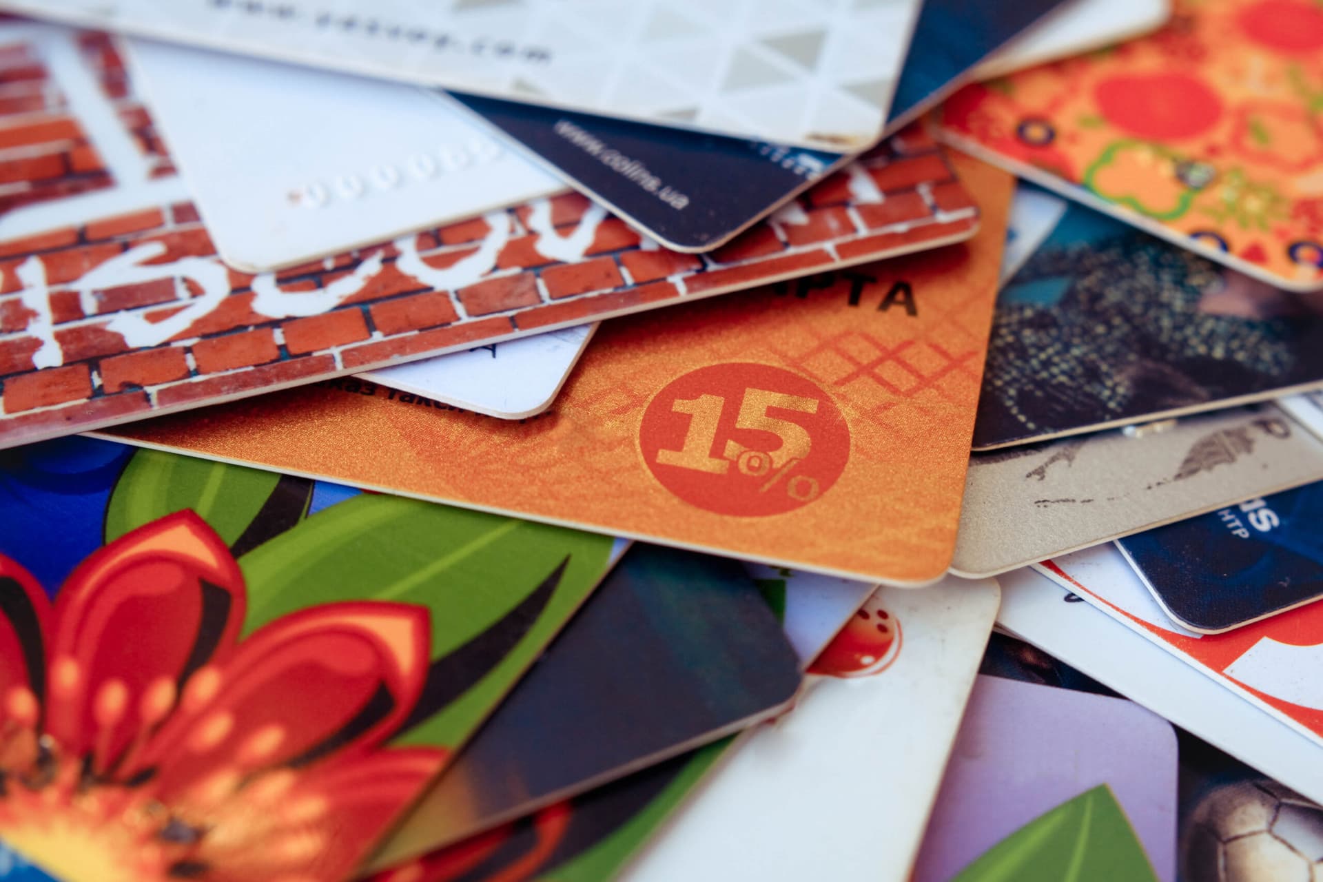 Why a gift card is the best present?